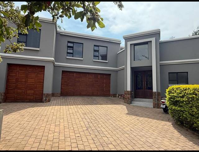 5 BEDROOM HOUSE FOR SALE IN MIDLANDS ESTATE